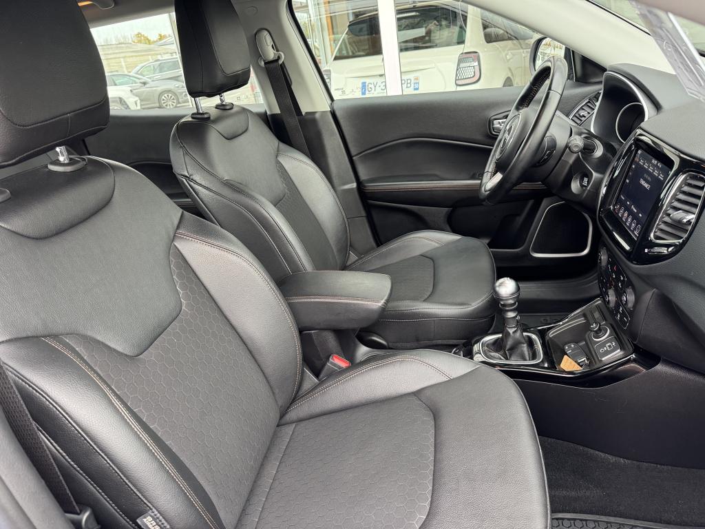 JEEP COMPASS 1.6 MTJ 120 CH LIMITED