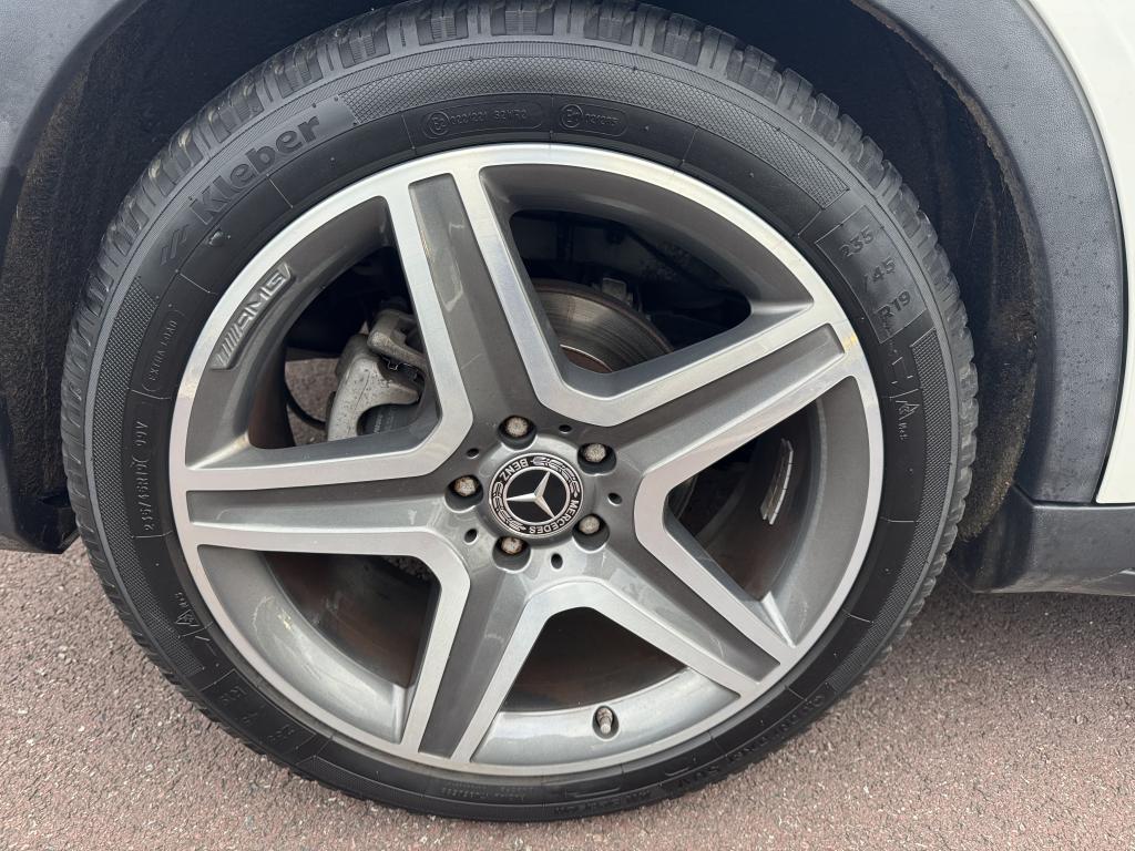 MERCEDES GLA 220 CDI 177 ch  FASCINATION  7G-DCT