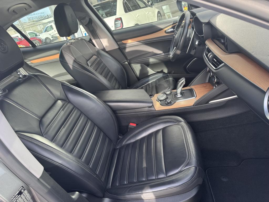 ALFA ROMEO STELVIO 2.2 MJT 210 CH Q4 AT8 LUSSO