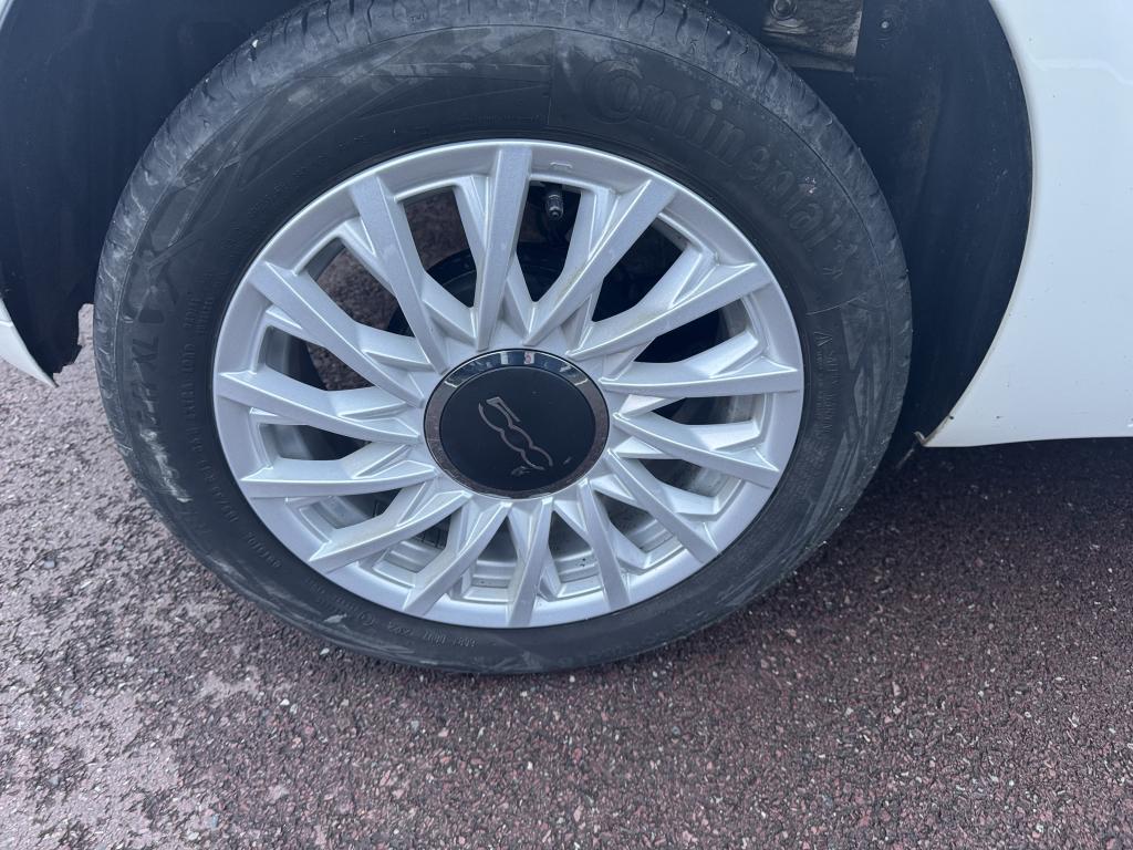  FIAT 500 1.0 BSG HYBRIDE 70 CH DOLCE VITA