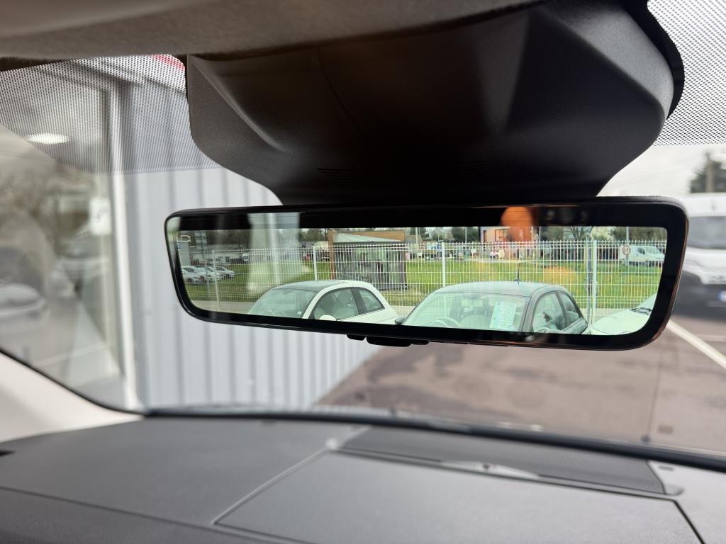 FIAT SCUDO XL CAB APPRO 2.0 180 CH HDI 5 PLACES PACK PREMIUM CONNECT