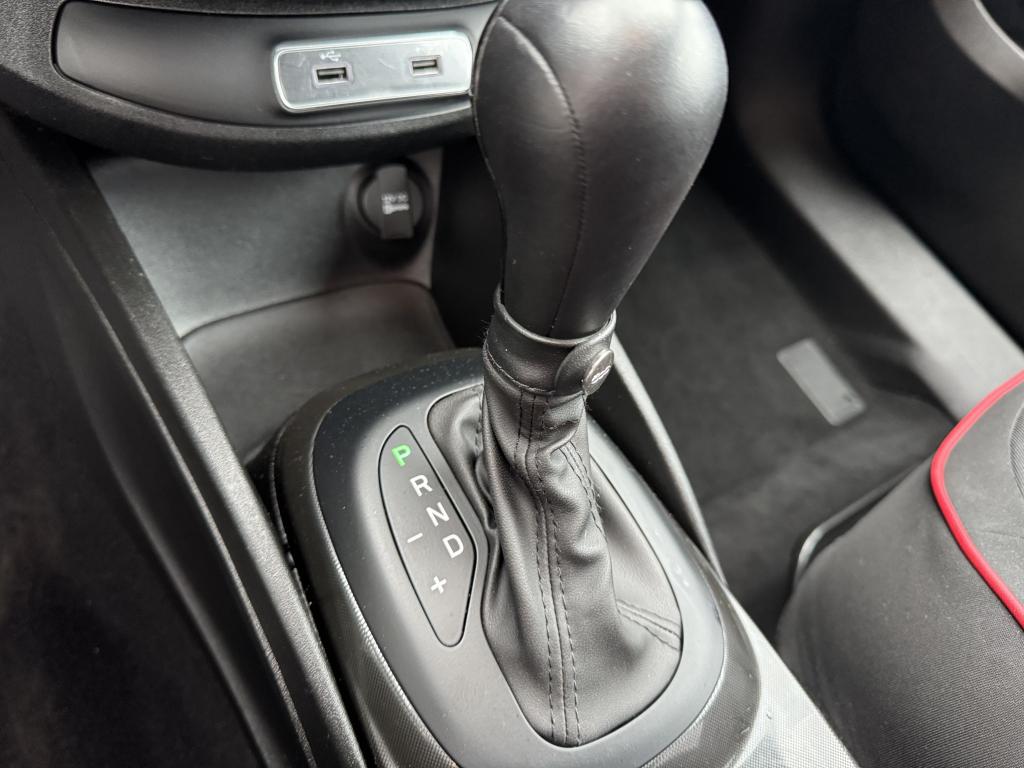 FIAT 500 X 1.5 130 CH HYBRID DTC7 RED