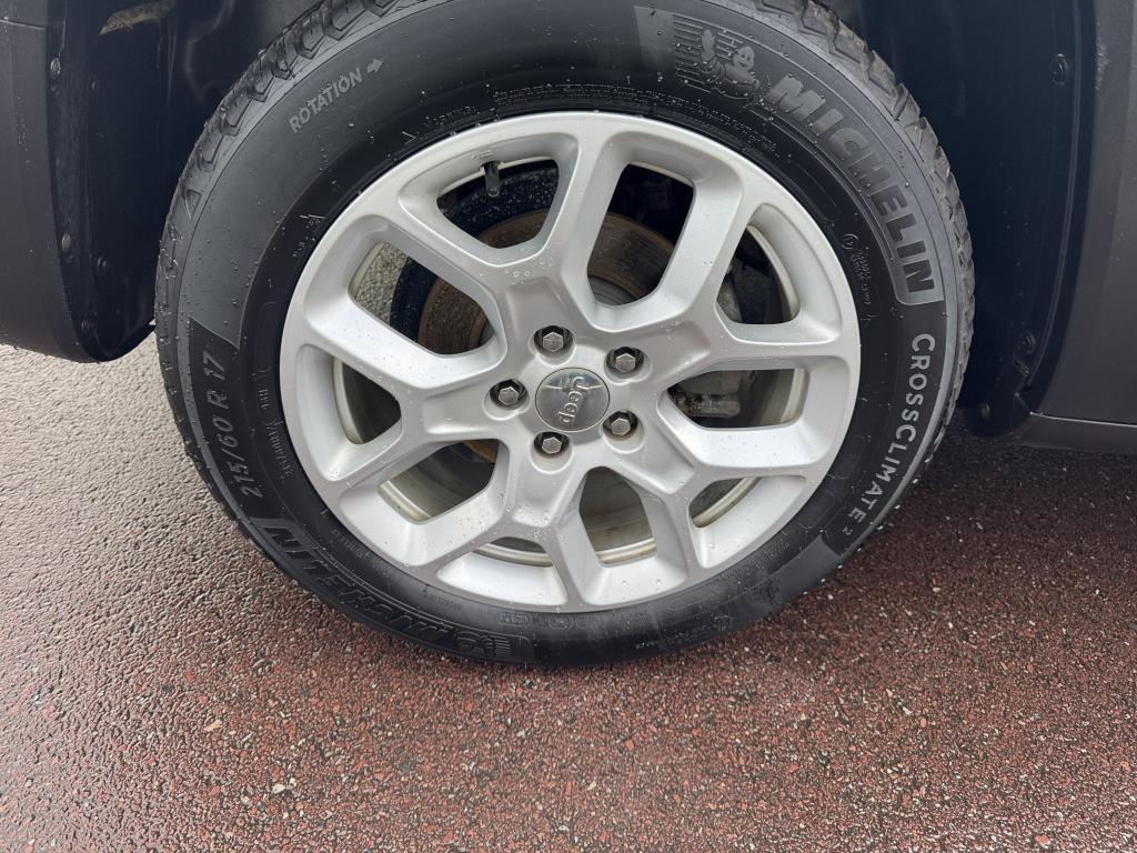 JEEP RENEGADE 1.6 MTJ 120 CH LIMITED