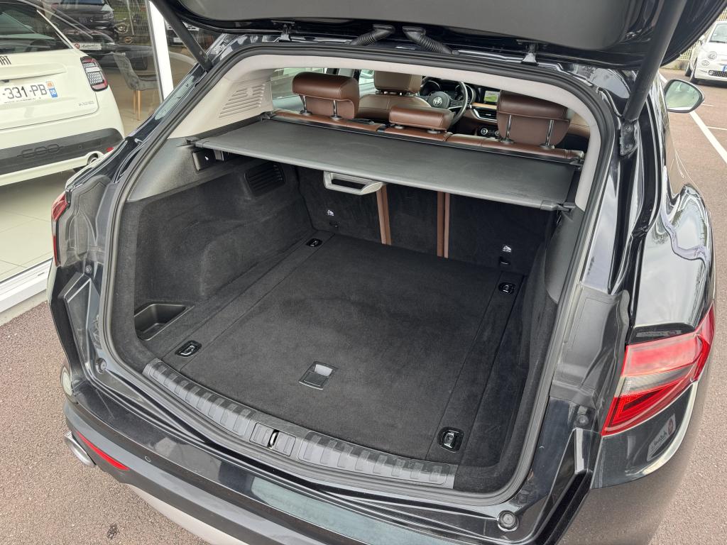 ALFA ROMEO STELVIO 2.2 MJT 210 CH AT8 LUSSO Q4