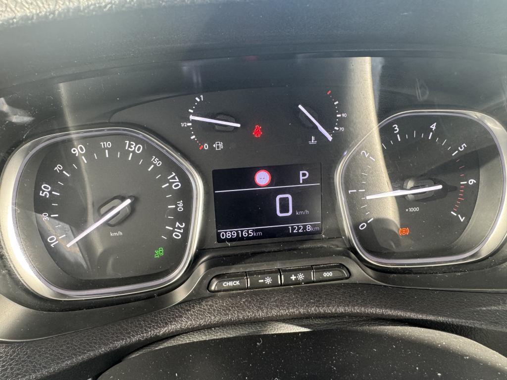 FIAT SCUDO XL CAB APPRO 2.0 HDI  180 CH EAT8 PACK PRO LOUNGE