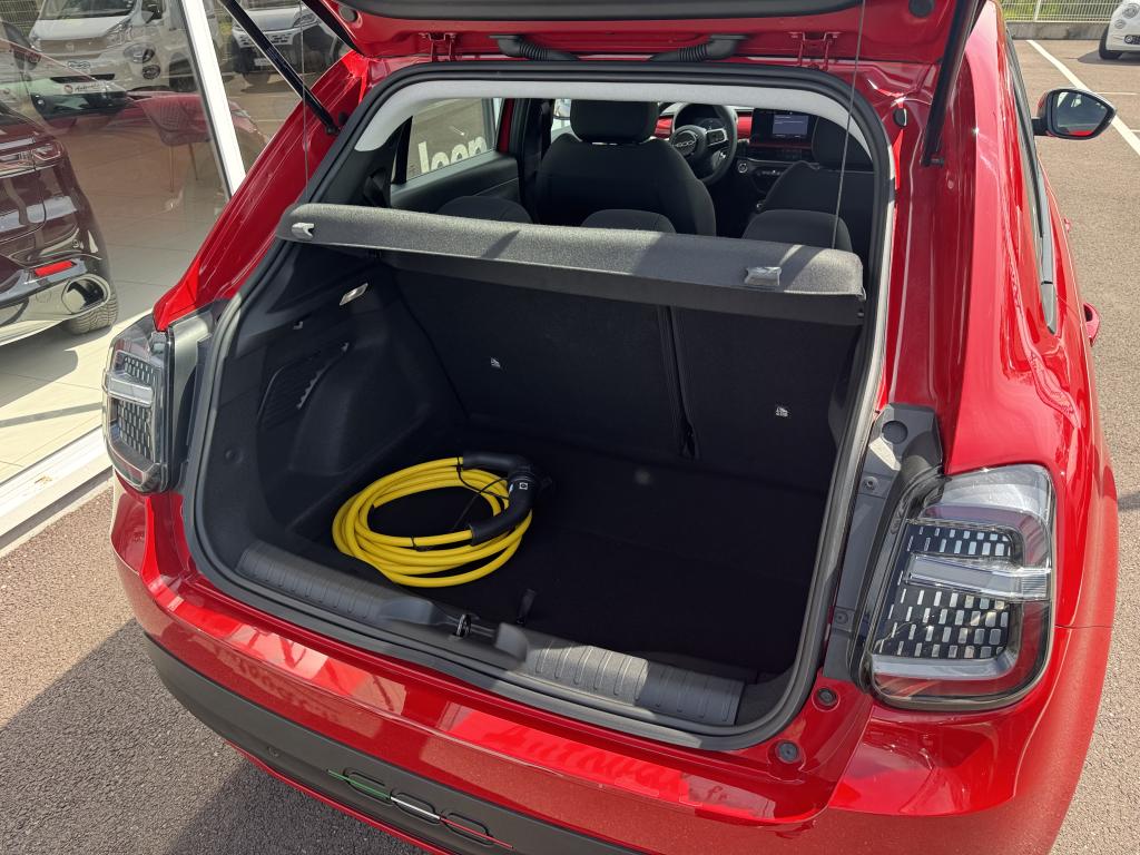  FIAT 600 E 54KWH 156 CH RED