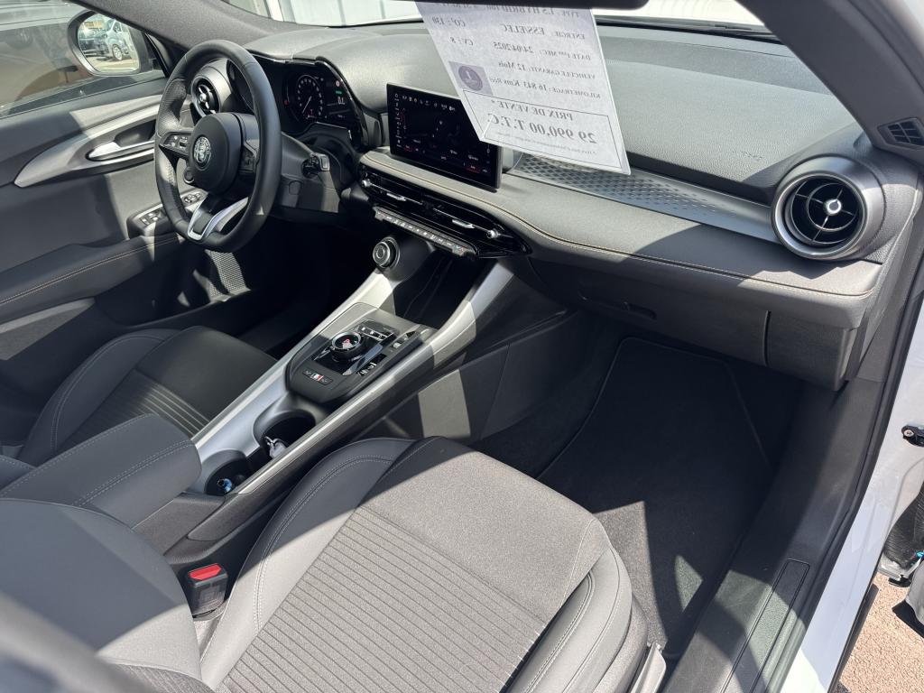  ALFA ROMEO TONALE 1.5 HYBRID 160 CH TCT7 SPRINT