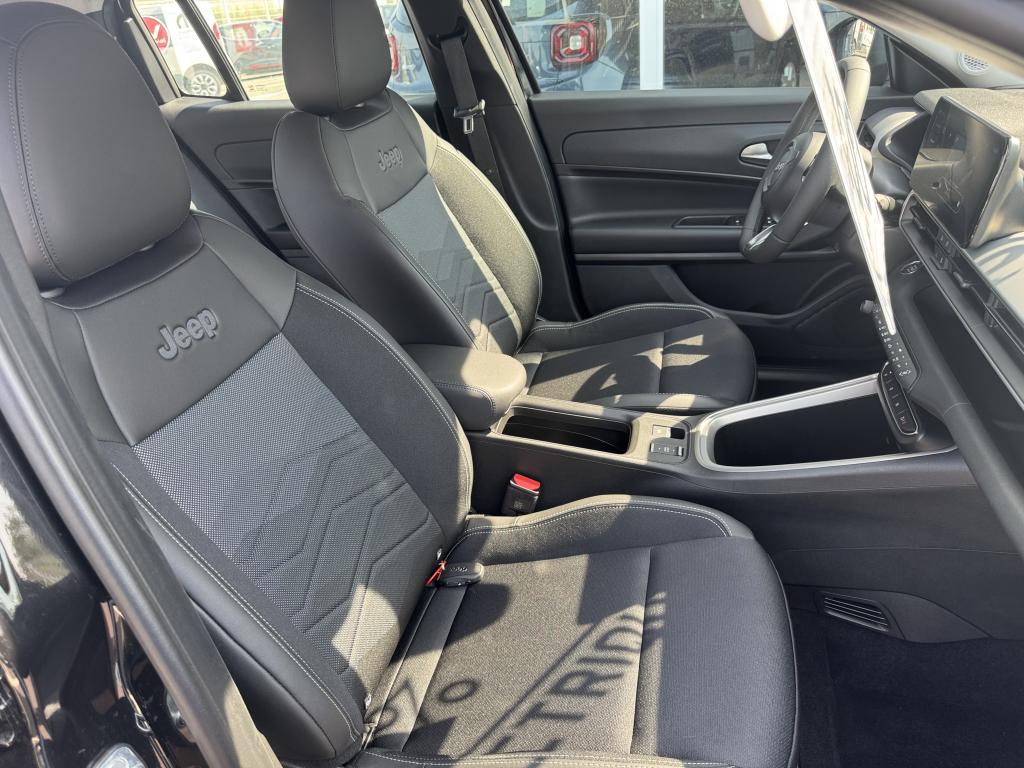 JEEP AVENGER ELECTRIQUE 115 KW  156 CH  ALTITUDE 