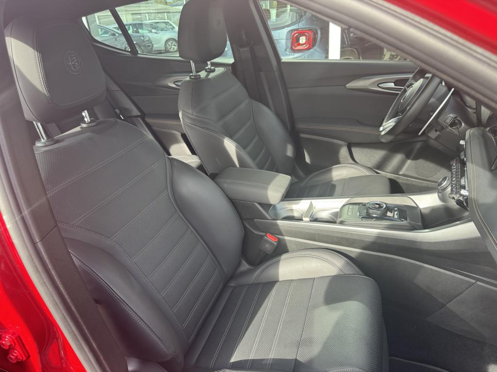 ALFA ROMEO TONALE 1.6L MTJET 130 CH VELOCE BVA