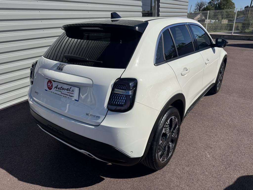 FIAT 600 1.2 HYBRID 110 CH LA PRIMA