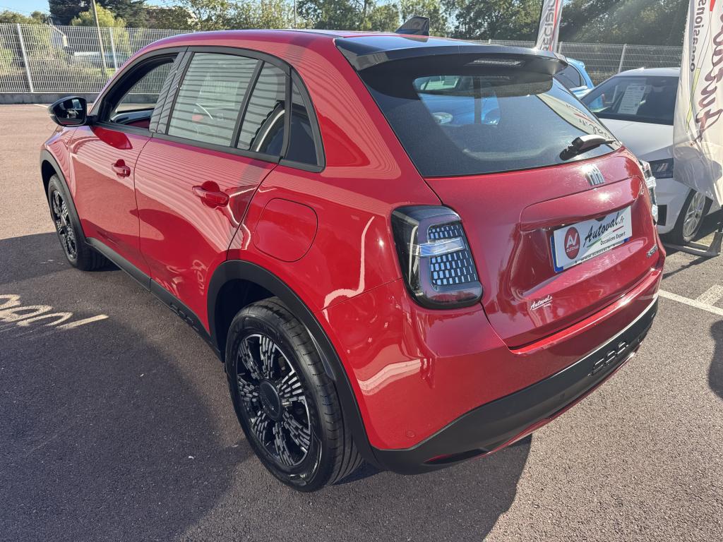  FIAT 600 1.2 HYBRID 145 CH ICONE