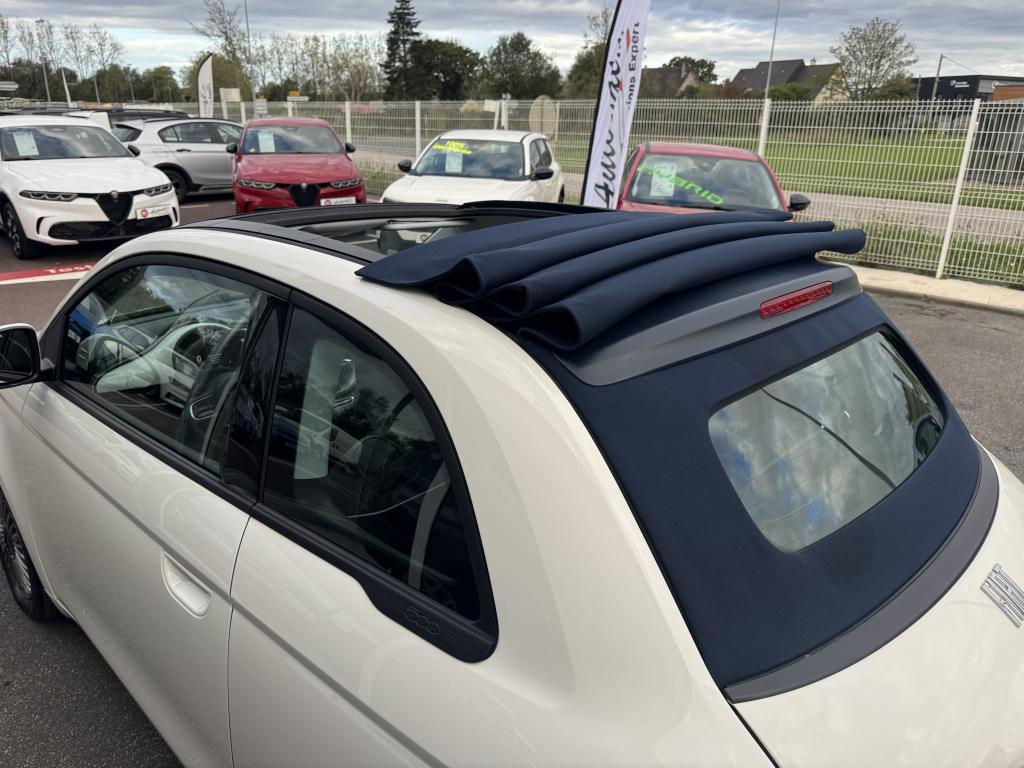  FIAT 500 C BEV 118 CH CABRIOLET 42 KW